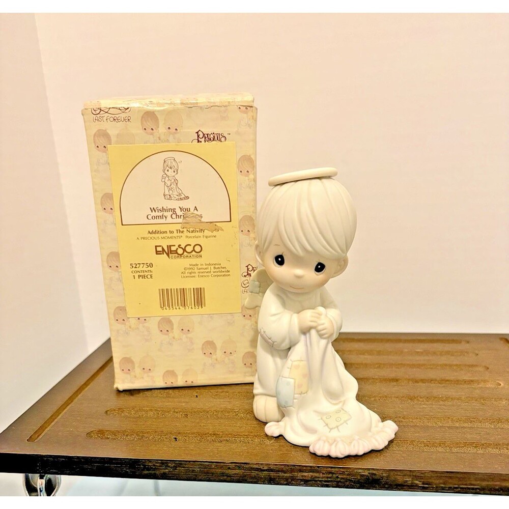 Precious Moments  - Wishing You A Comfy Christmas 1992, #527750